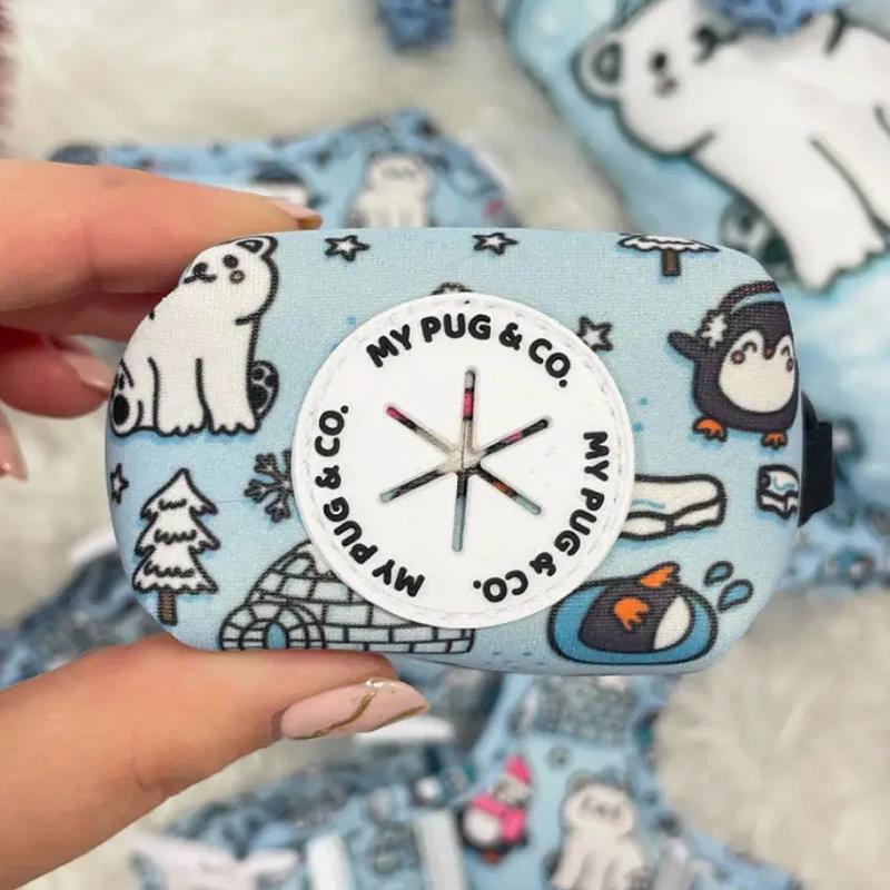 MY PUG & CO - BORSA PORTA SACCHETTI IGIENICI WINTER DAYS - immagine 2